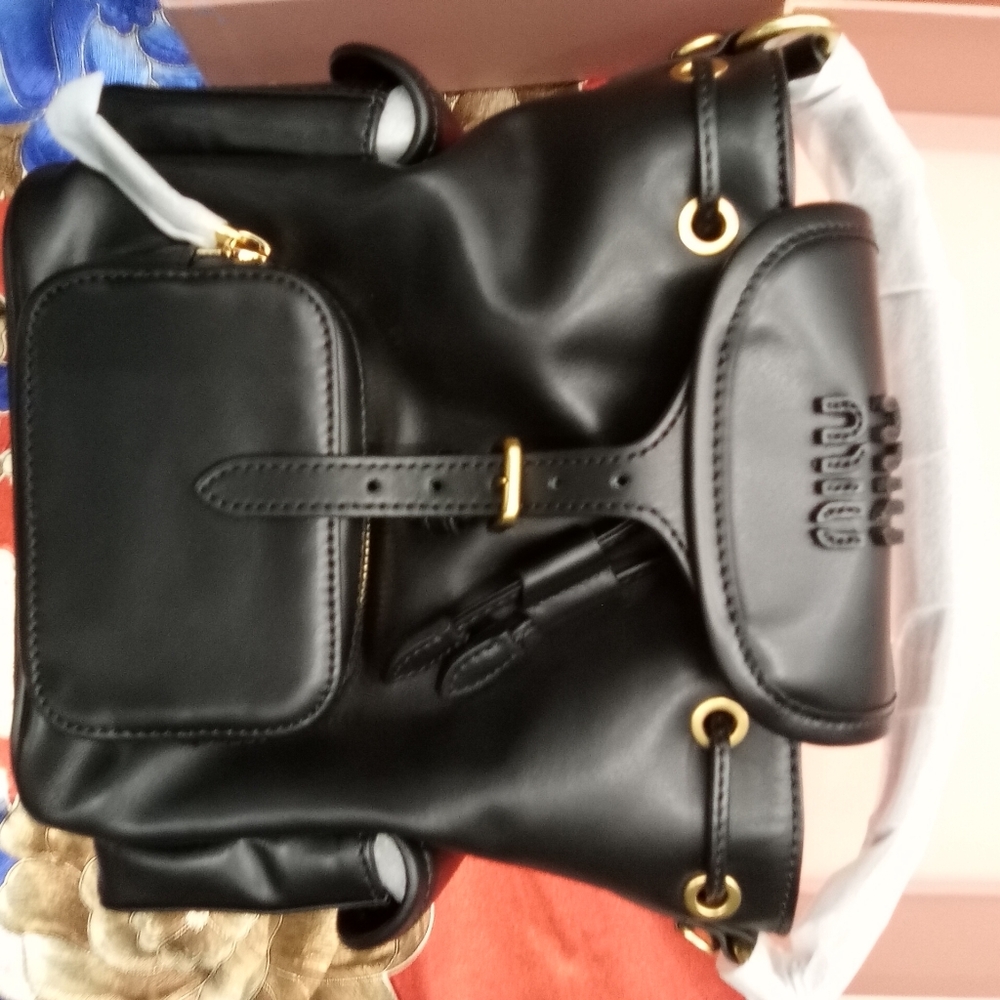 Miu Miu Elegant Black Backpack - Picture 9 of 16